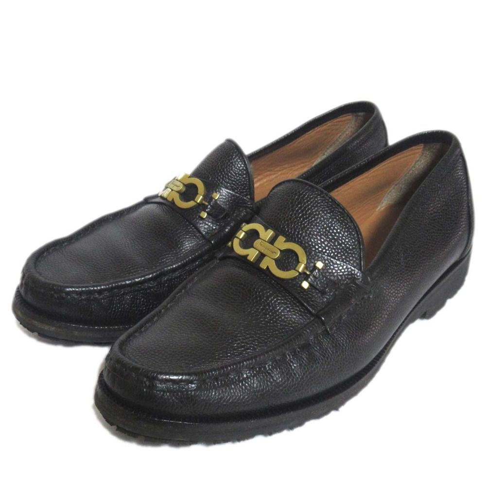 美品 Salvatore Ferragamo サルヴァトーレフェラガモ ガンチーニ金具