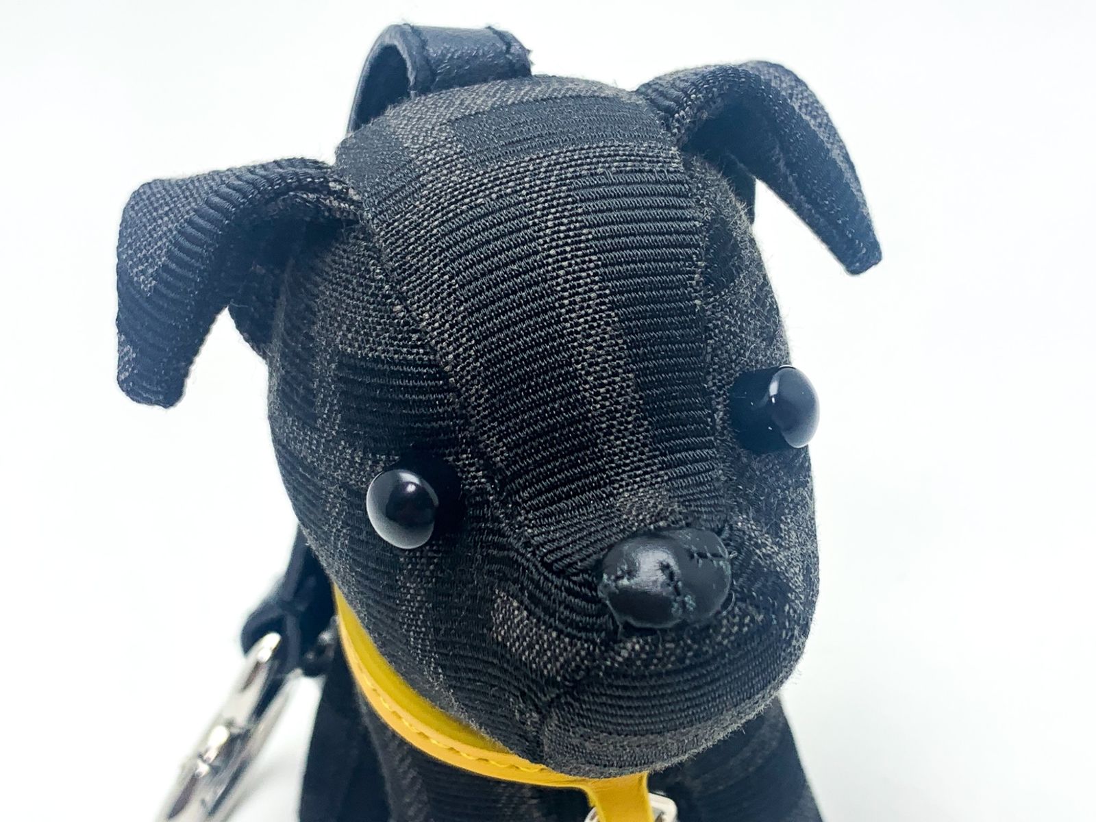 FENDI フェンディ イヌ ドッグ 犬モチーフ FFジャガード ITO チャーム