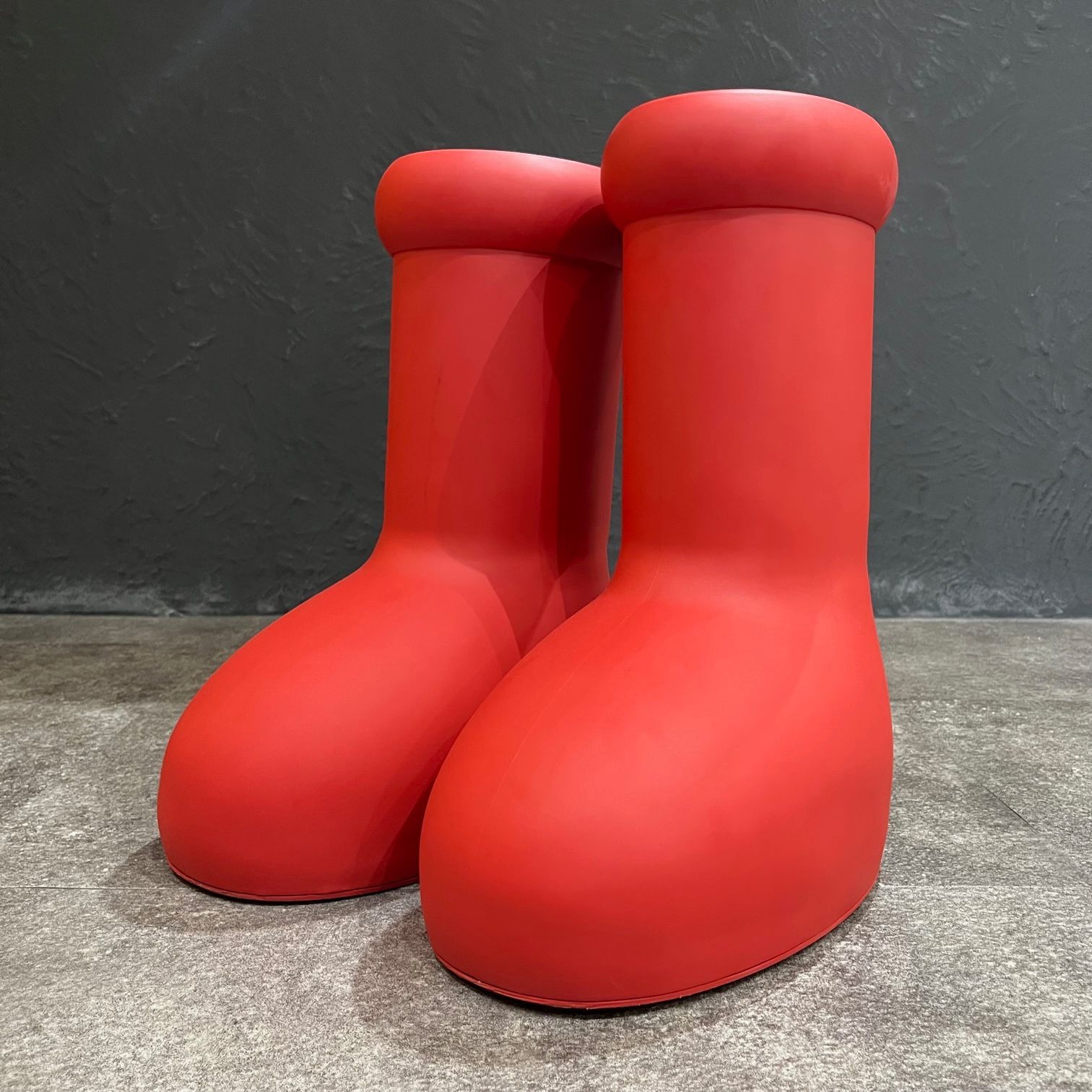 定価74800円 MSCHF Big Red Boot ミスチーフ アトムブーツ レッド