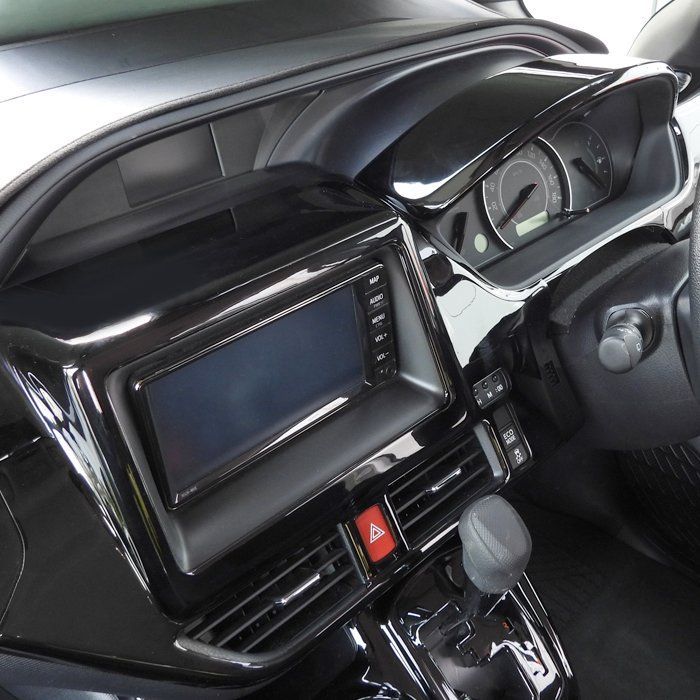 80系 ヴォクシー ノア インテリア パネル ピアノブラック 18ピース