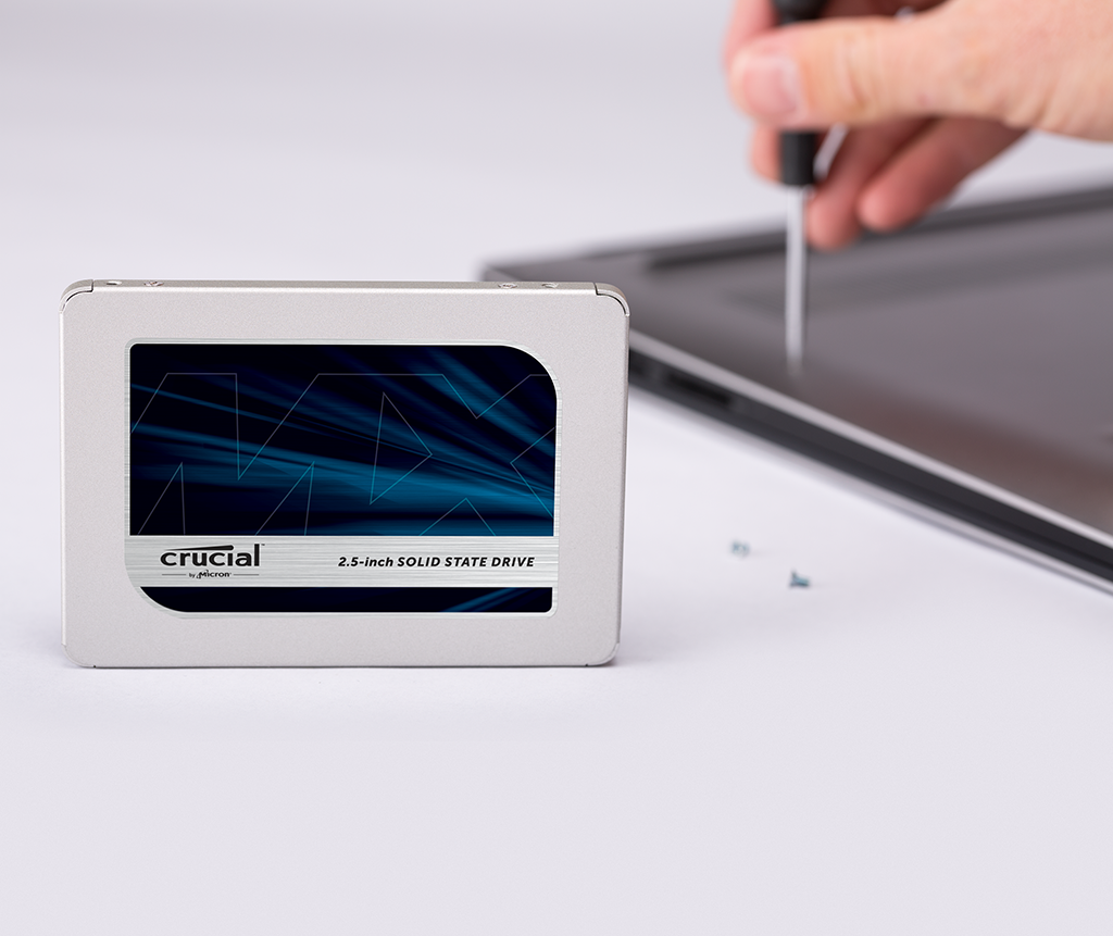 Crucial MX500 500GB 3D NAND SATA 2.5インチ 7mm（9.5mmアダプター