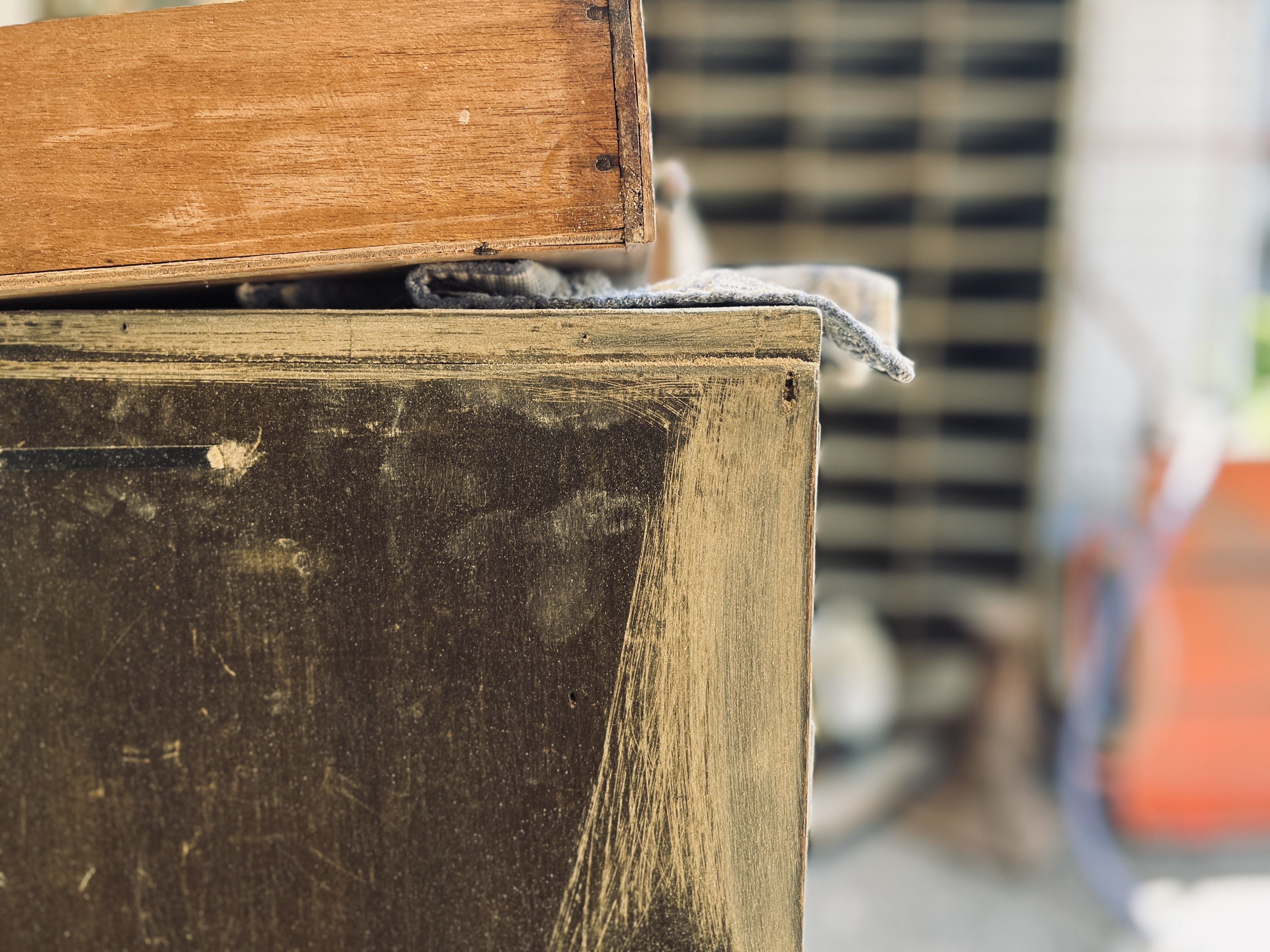 古道具の新しい風、「剥離家具」｜ふみのミナ