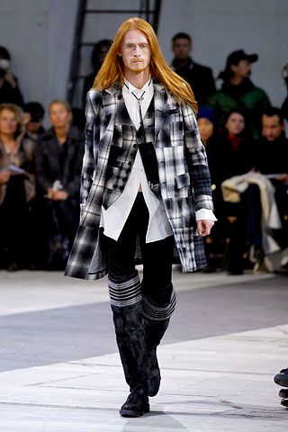 Number (N)ine Fall 2007 Menswear Fashion Show | Vogue