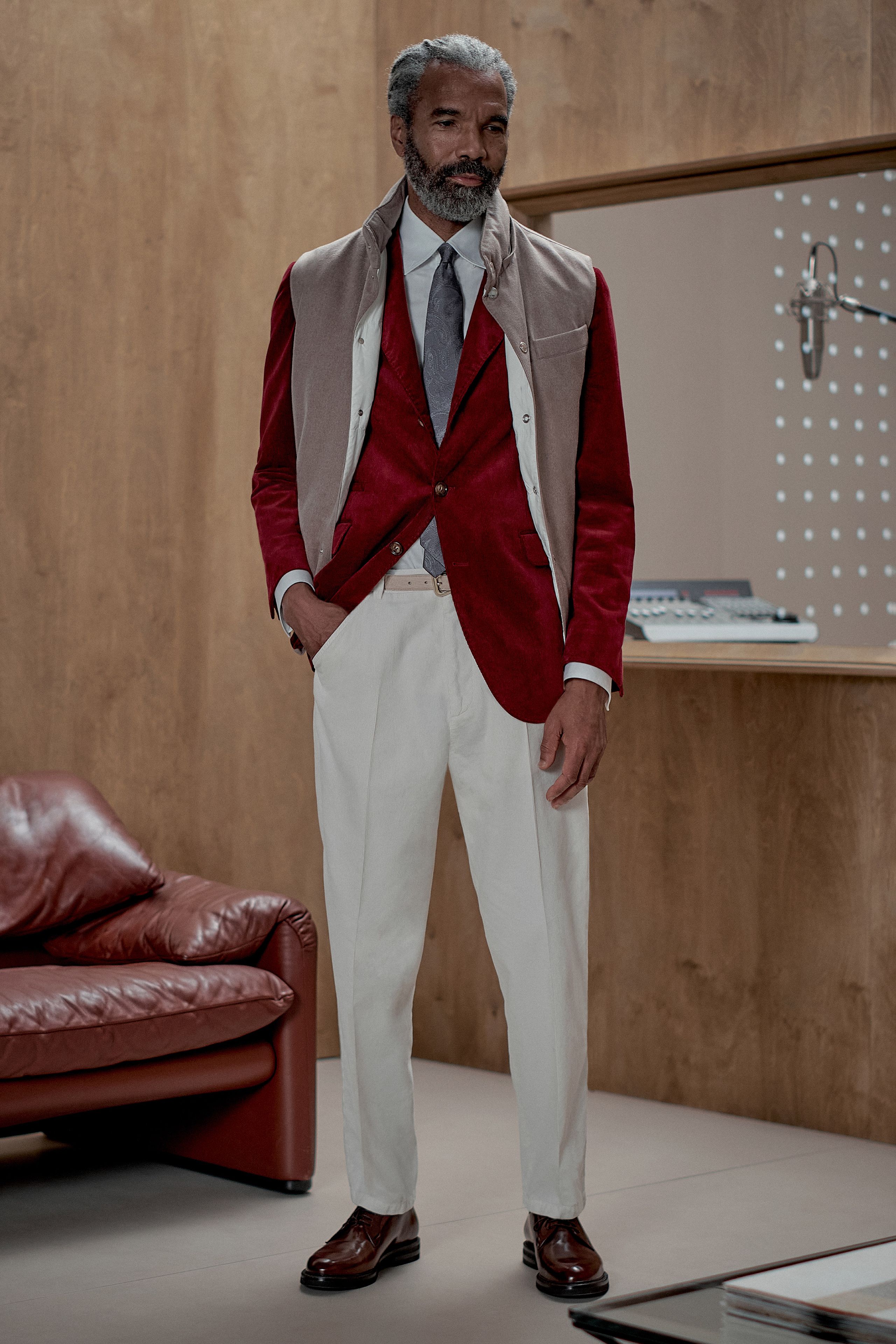 Brunello Cucinelli Fall 2025 Menswear Collection | Vogue