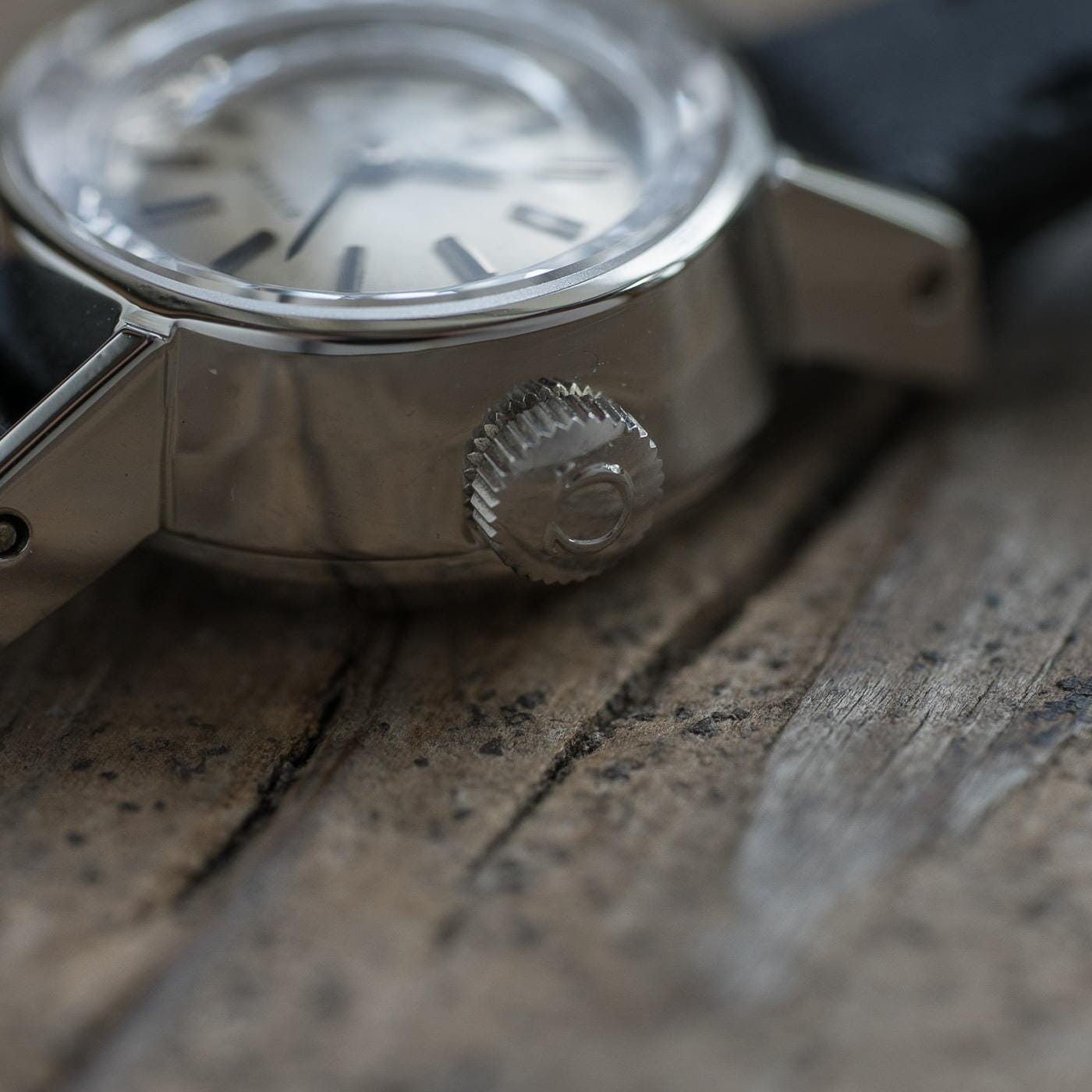 オメガ デ・ヴィル カットガラス 70年代 / OMEGA De Ville | ARBITRO