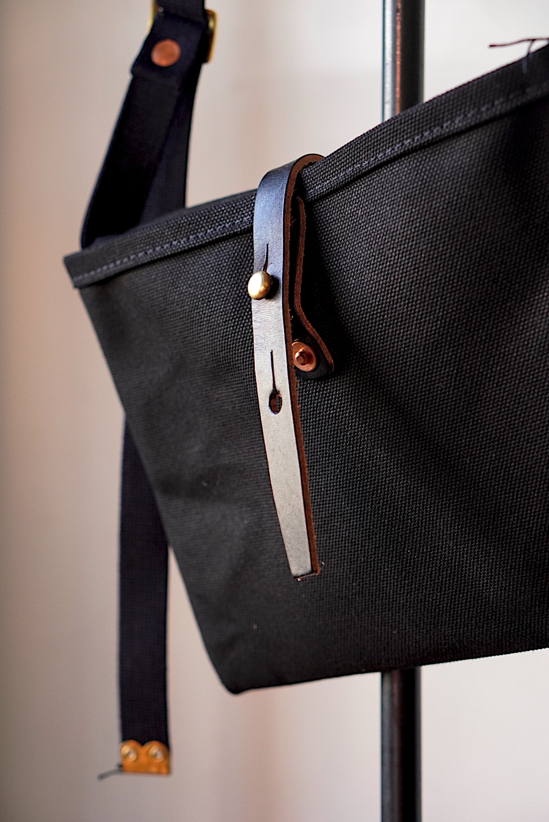 CHARLIE BORROW / Game Bag , Game Bag Small | ARCH 市電通り