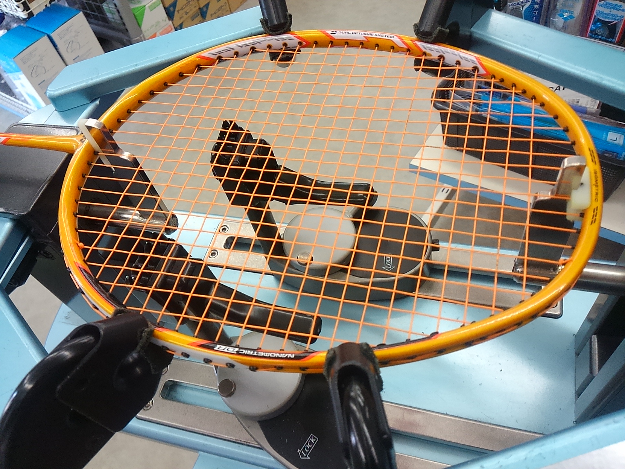 バドミントンラケット YONEX DUORA7 限定カラー 入荷！ | アリモト