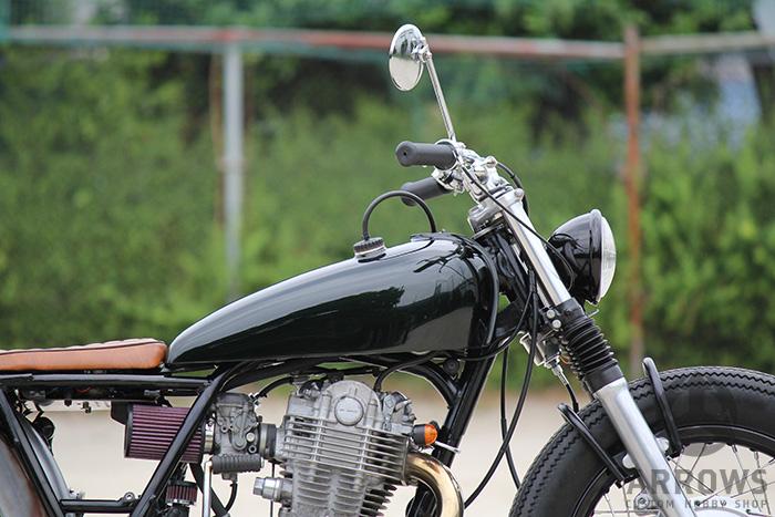 FRP ティアドロップビンテージタンク SR400/500用 - AJS・SKYTEAM
