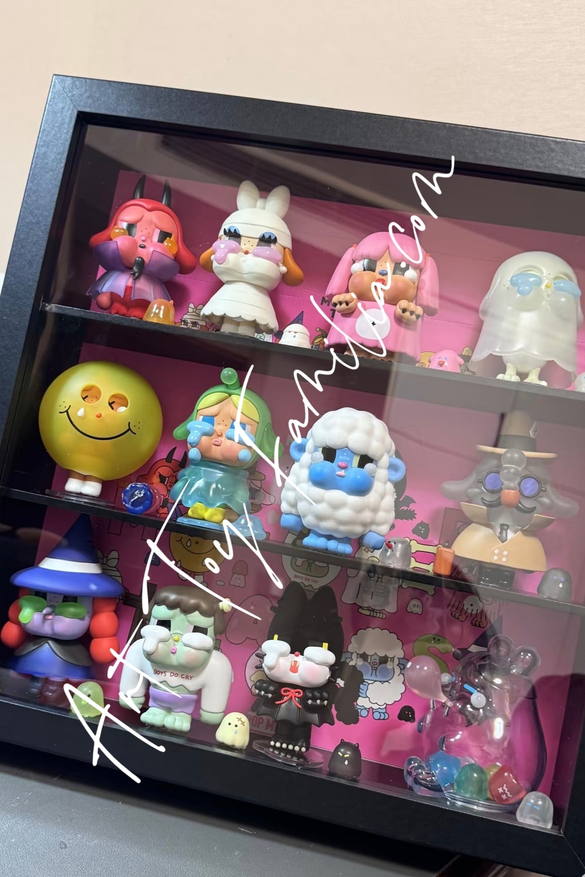 POP MART Crybaby Monster Tears Series – Art Toy Familia