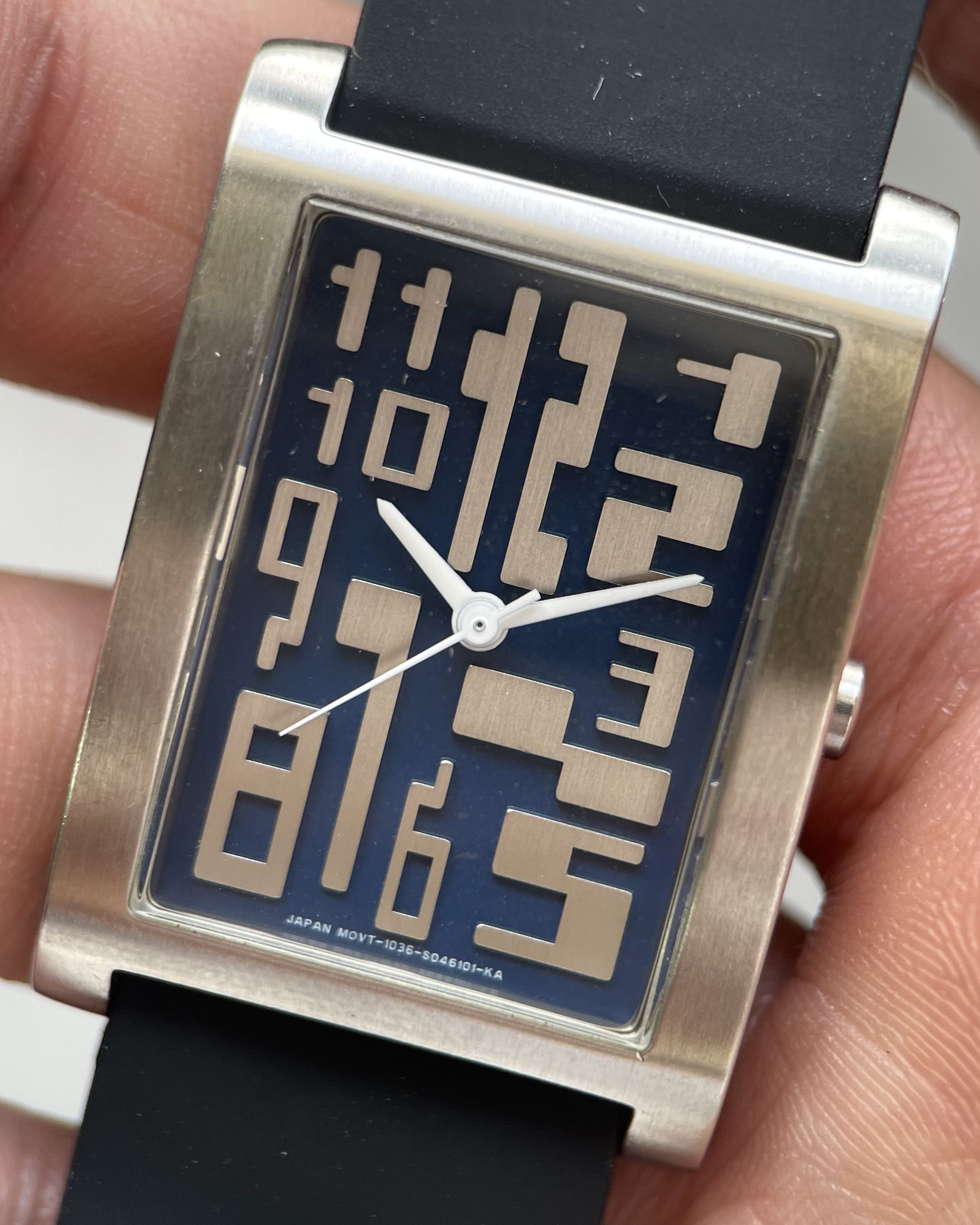 JEAN PAUL GAULTIER MATRIX NUMERAL VINTAGE QUARTZ WATCH | Artizen Store