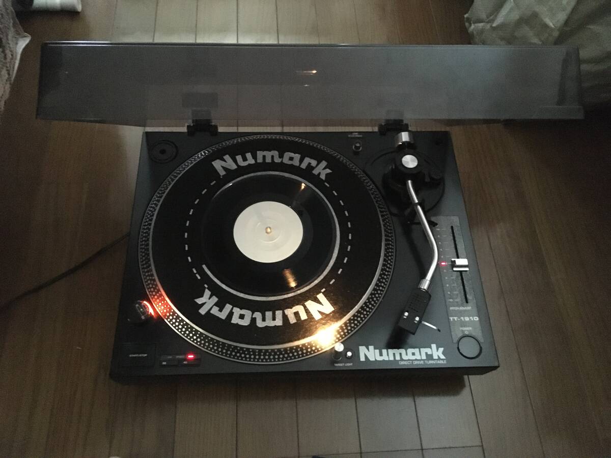 美品】Numark tt200 ターンテーブル RCAケーブル付き レコード