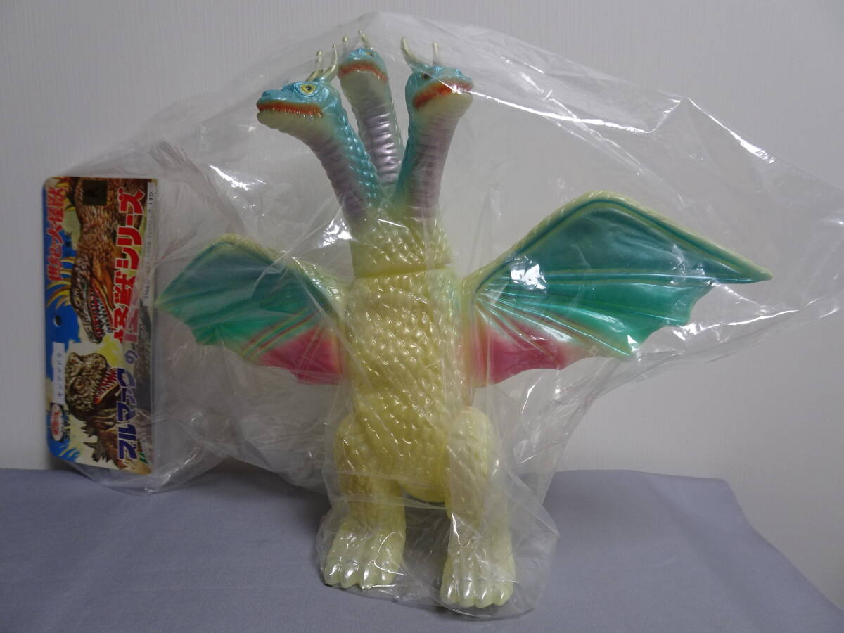 Yahoo!オークション -「ブルマァク復刻」(キングギドラ) (ゴジラ、怪獣