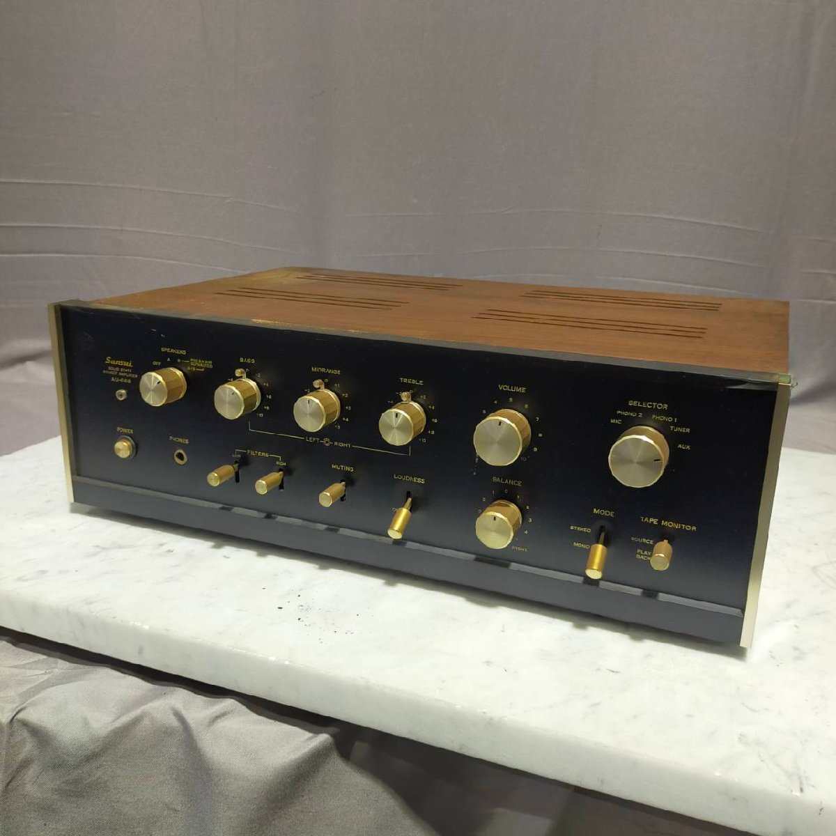 Yahoo!オークション -「sansui au 666」の落札相場・落札価格