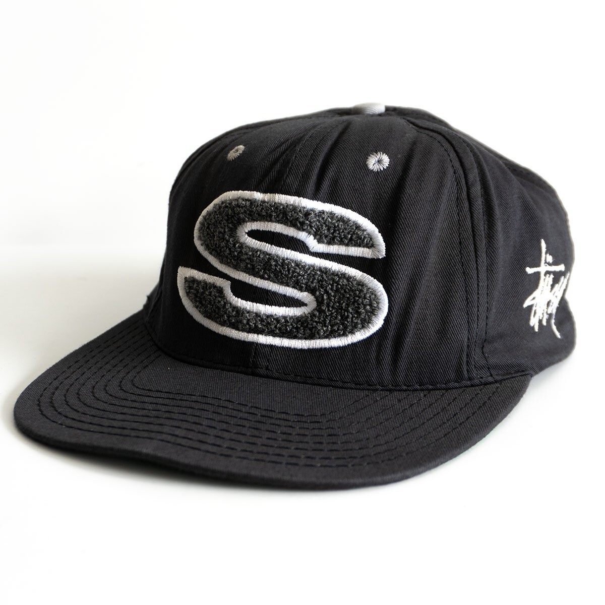 Yahoo!オークション -「stussy 白タグ」(帽子) (服飾小物)の落札相場
