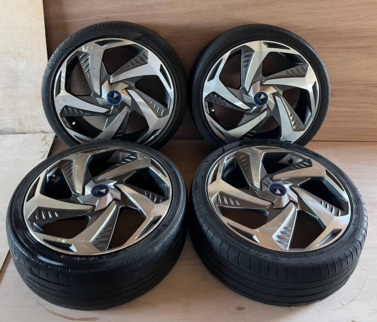 Yahoo!オークション -「プリウス モデリスタ ホイール 18インチ
