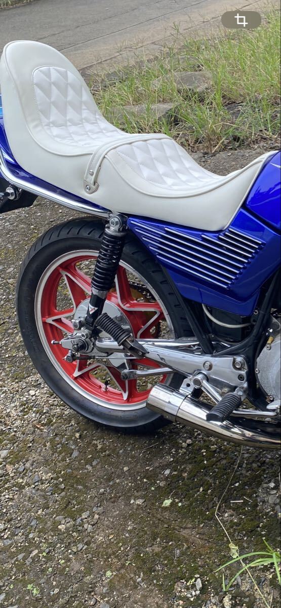 Yahoo!オークション - 「gsx250e ゴキ 三段シート」の落札相場・落札価格