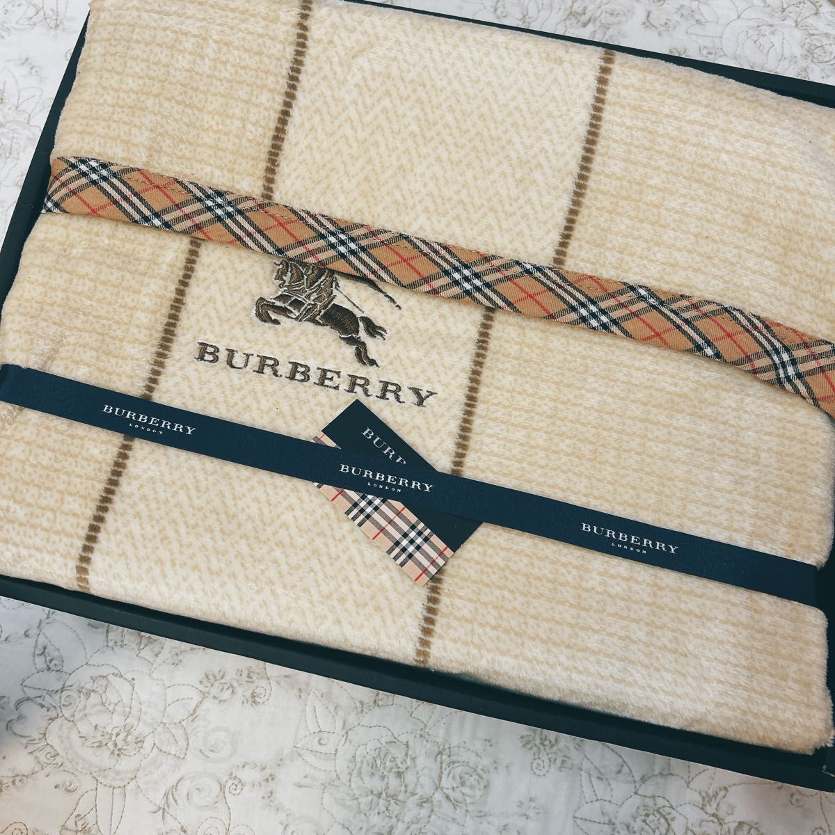 Burberry バーバリー 綿毛布｜Yahoo!フリマ（旧PayPayフリマ）