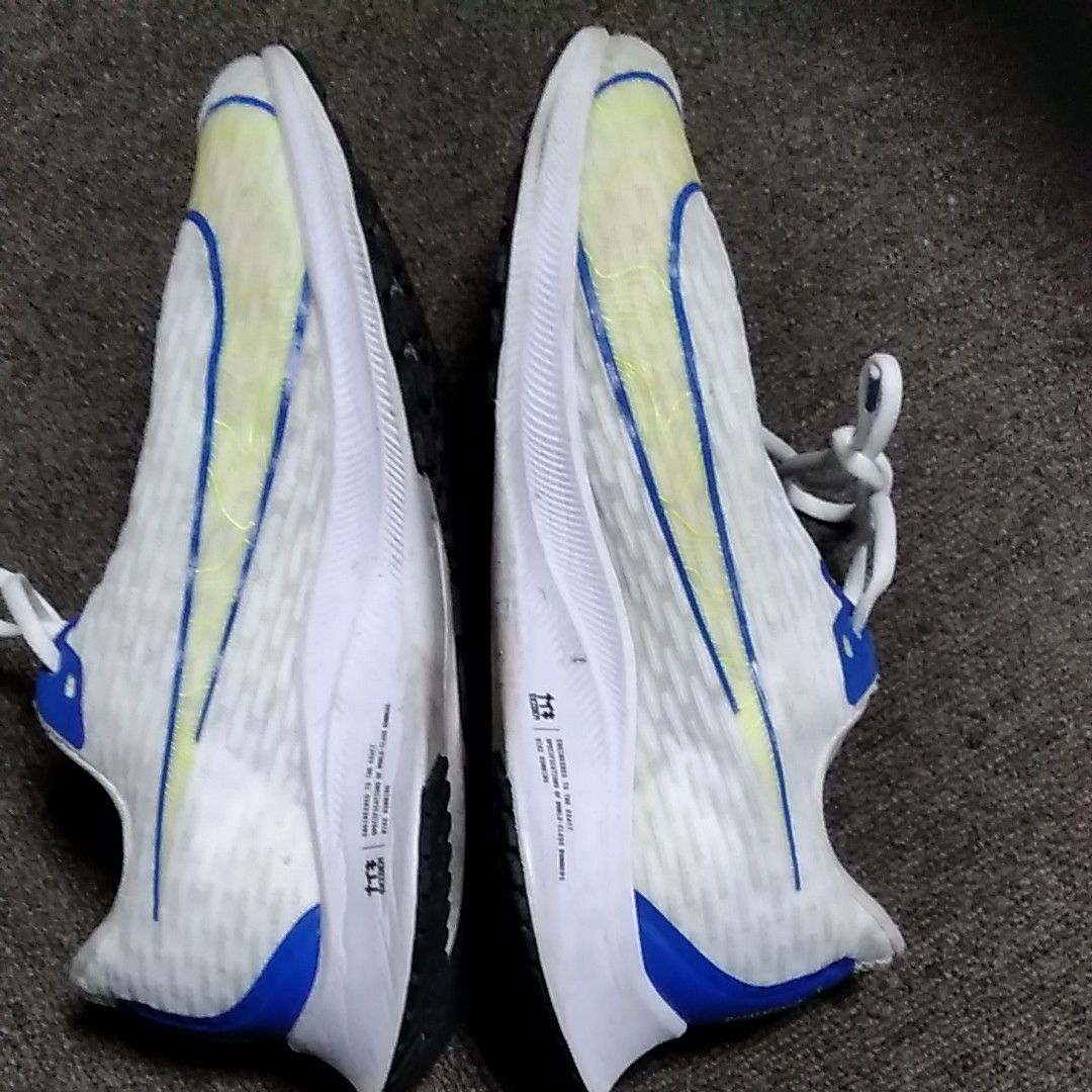 新品未使用 ナイキ ボメロプラス 26 0cm ランニングシューズ Nike
