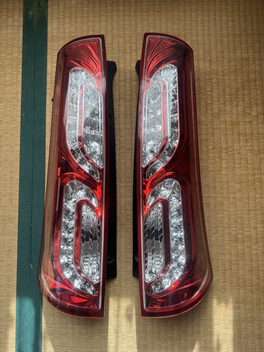Yahoo!オークション -「ルークス テールランプ ml21s」の落札相場