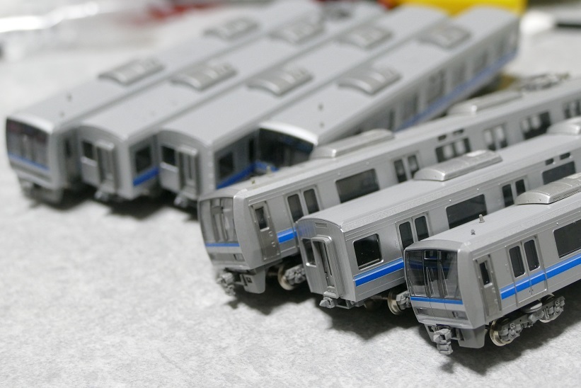 Yahoo!オークション -「jr西日本207系」(Nゲージ) (鉄道模型)の落札