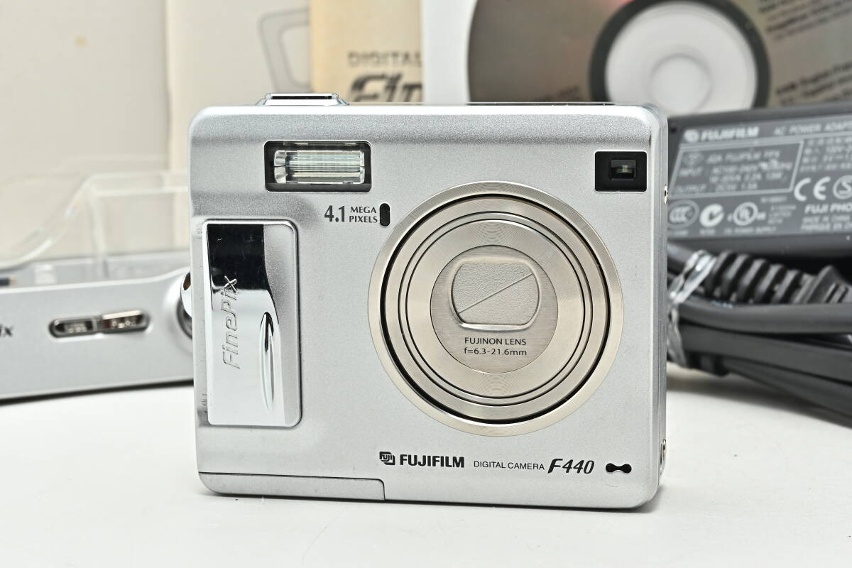 Yahoo!オークション -「finepix f440」の落札相場・落札価格