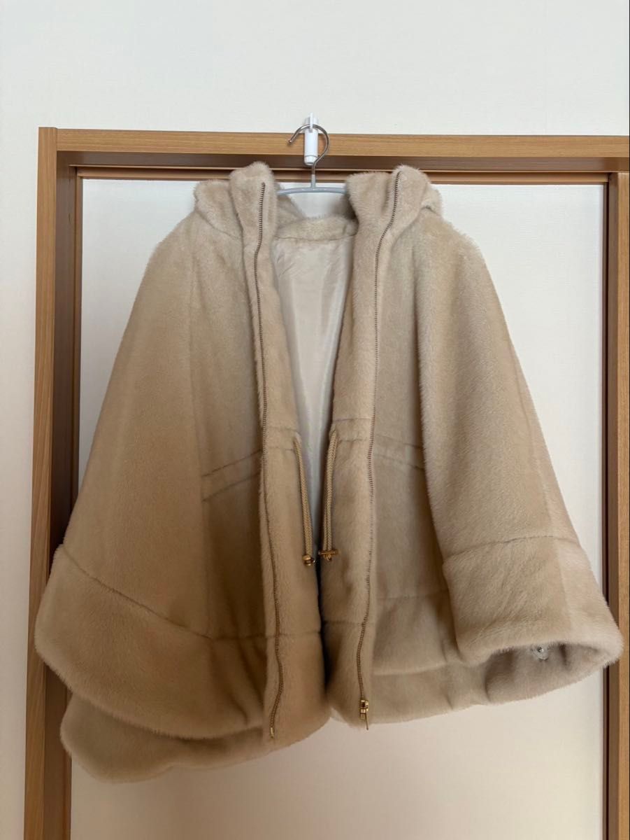 美品】maison de Dolce メゾンドドルチェ キルティング ポンチョ