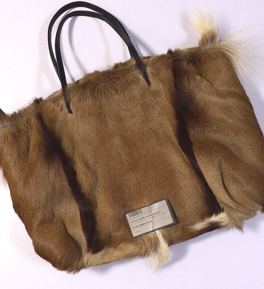 Yahoo!オークション - 「fendi ファー バッグ」フェンディ (ふ) の落札