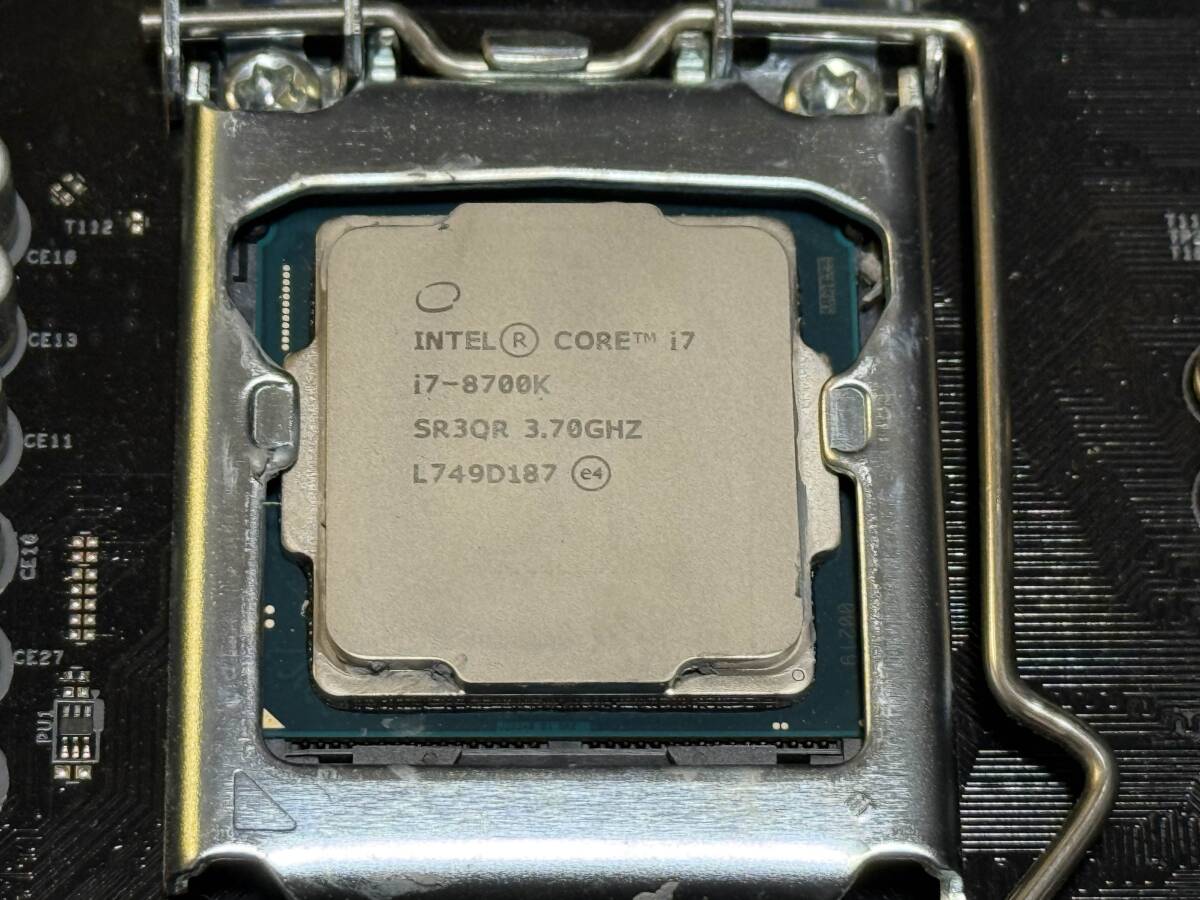 2026年最新】Yahoo!オークション -core i7-8700k(パーツ)の中古品