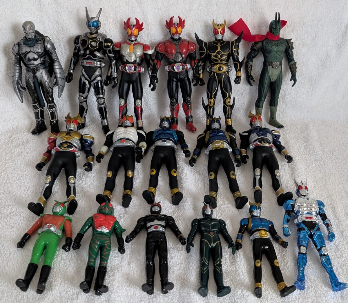 Yahoo!オークション - 「仮面ライダー ソフビ 大量」特撮 (フィギュア