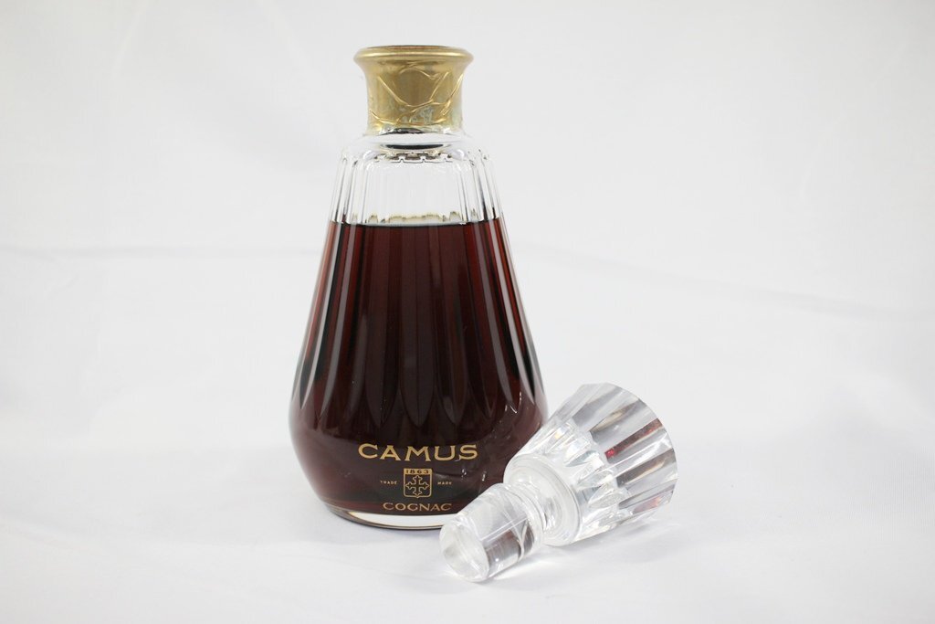 Yahoo!オークション -「カミュ バカラ カラフェ 700ml」(ブランデー