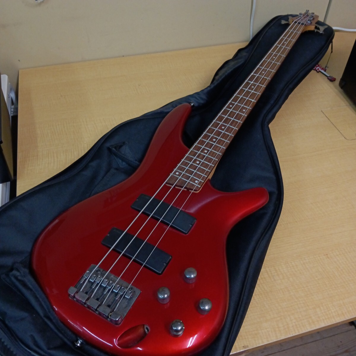 Yahoo!オークション -「ibanez(sr300」(エレキベース本体) (ベース)の