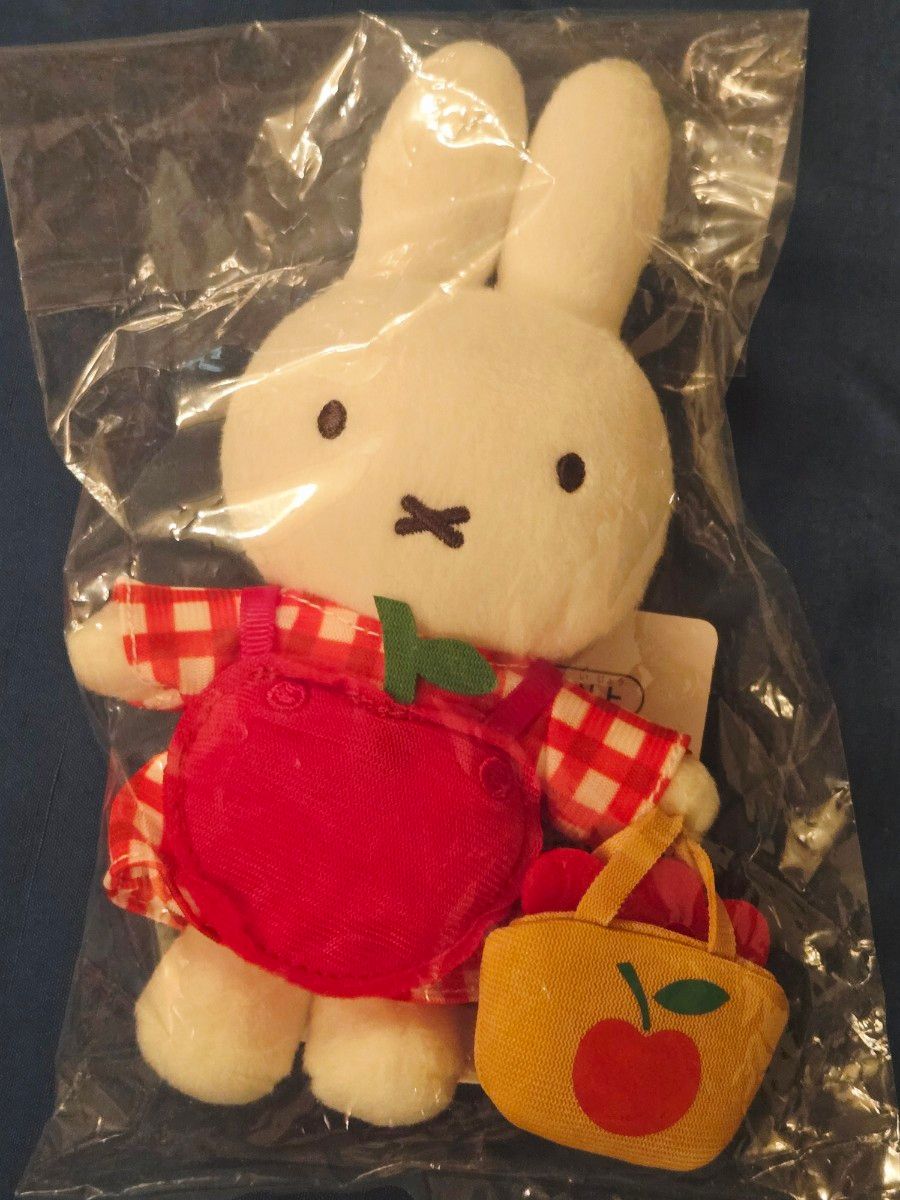 ミッフィーzakkaフェスタ おくりもの届けに行くよ 冬のおくりもの