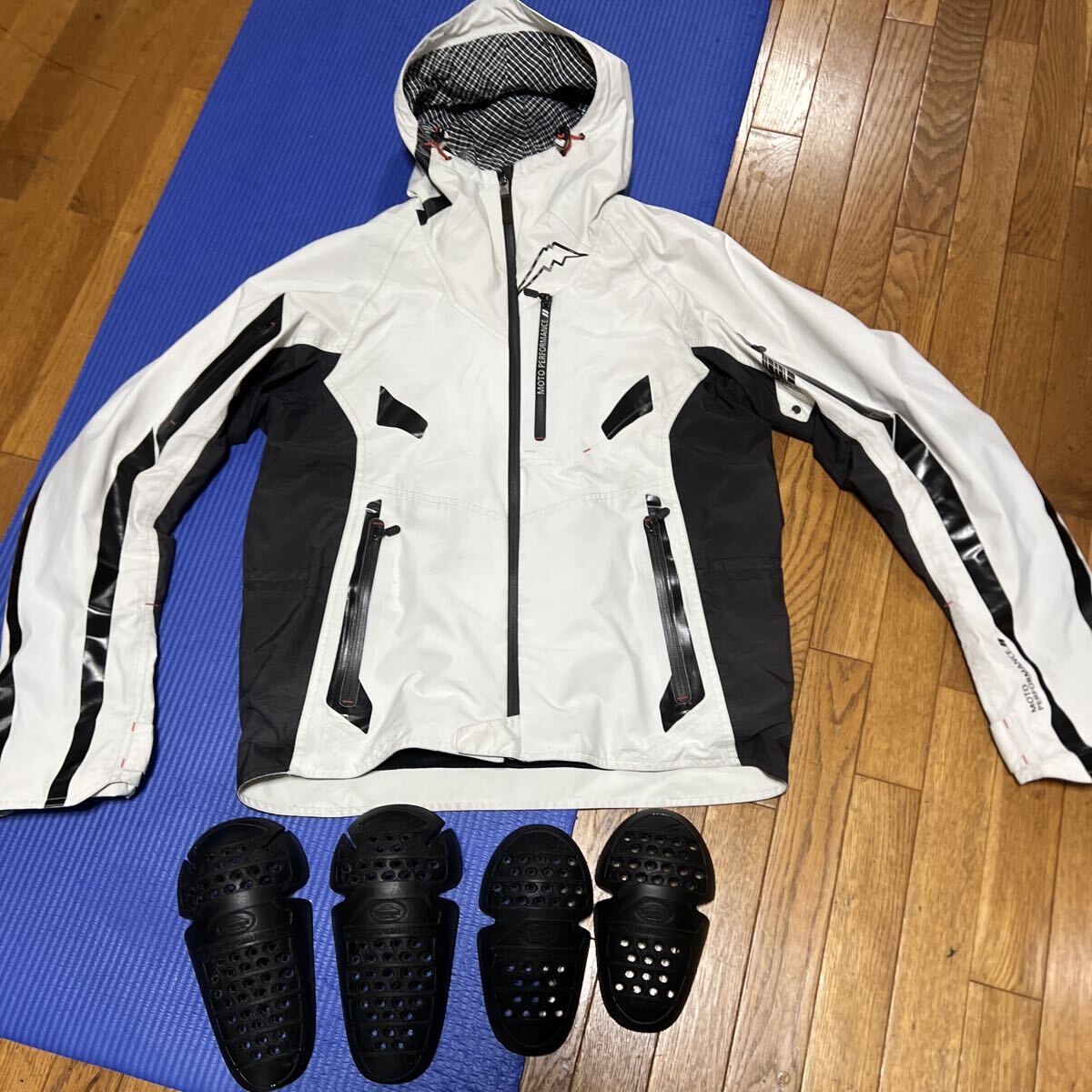 Yahoo!オークション -「kushitaniクシタニ」(ジャケット) (バイク