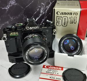 CANON AE-1のYahoo!オークション(旧ヤフオク!)の相場・価格を見る