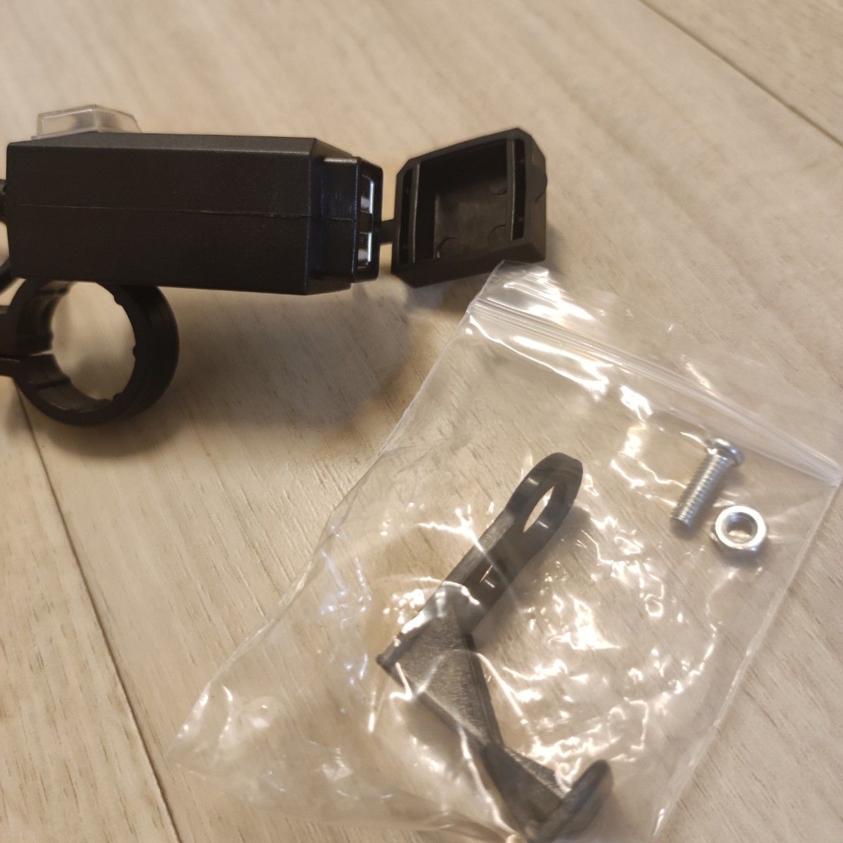 ヤマハ ブリヂストン 電動自転車用usb スマホ 充電器 電源 自転車