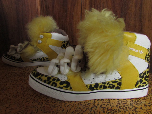 adidas Originals by JEREMY SCOTT アディダス オリジナルス