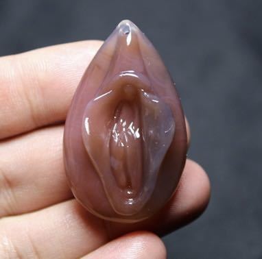 Yahoo!オークション - 女陰 ヌードメノウ 貴重 希少品 芸術品 生命の源