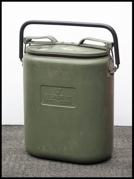 Yahoo!オークション - スウェーデン軍 フードコンテナ ISOLERKRL 13L