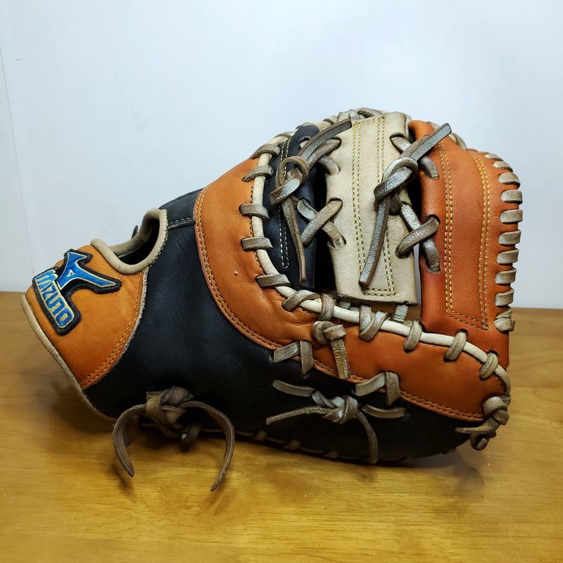 ミズノ 小笠原道大モデル 限定カラー Mizuno Professional 少年用L