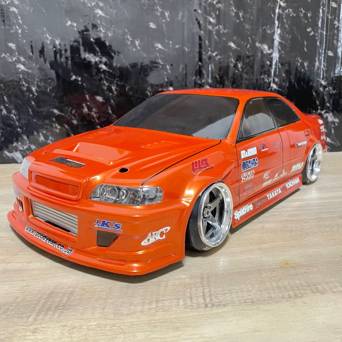 ヨコモ チェイサー ドリフト 1/10 ラジコン ボディ rc 塗装済み 完成品