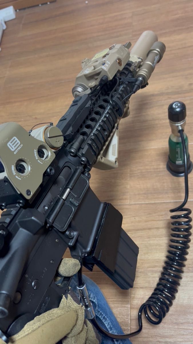 M4マガジンアダプターと外部ソース化マルイ純正MWSマガジンと