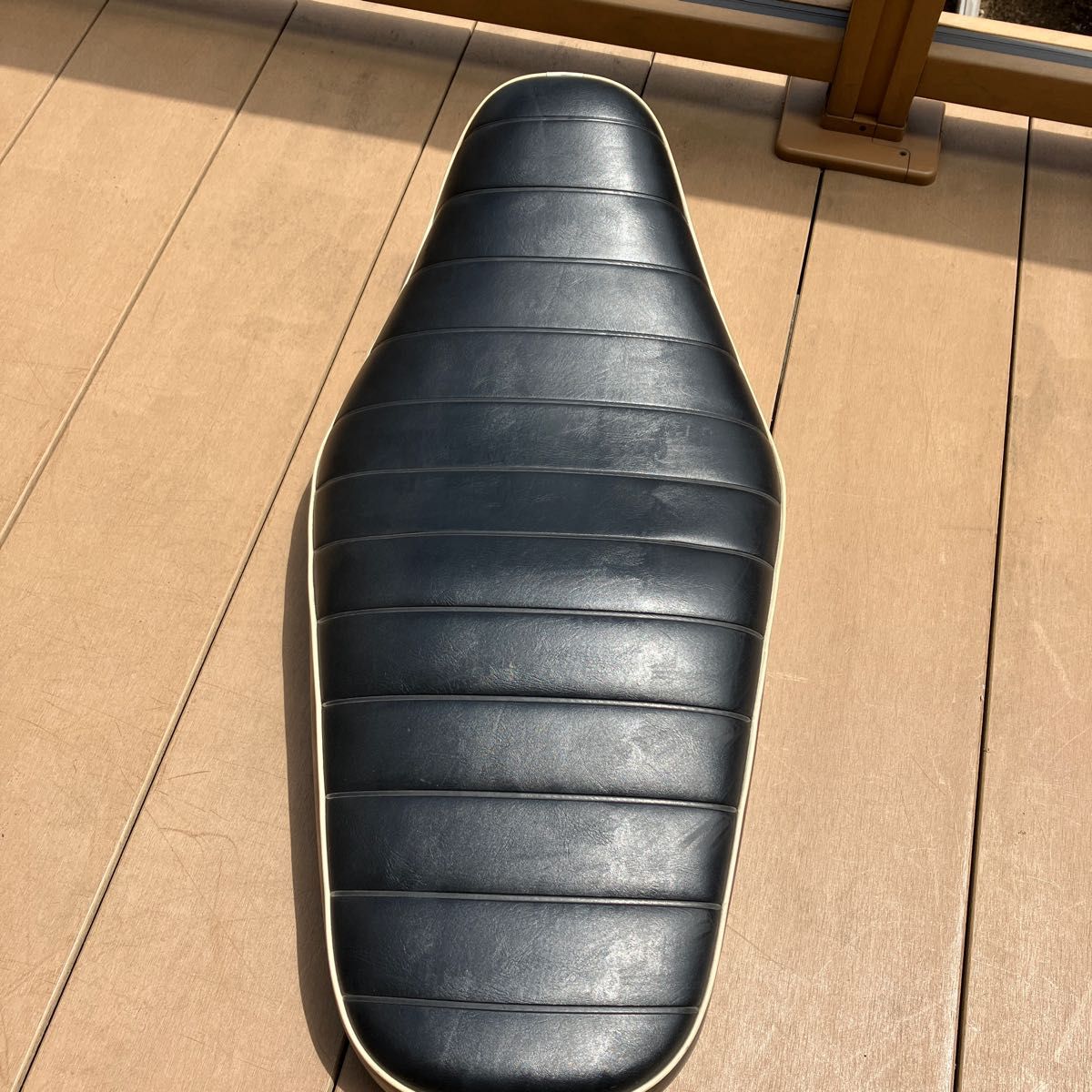 KAWASAKI カワサキ W650 純正シート タックロール W800 W400｜Yahoo