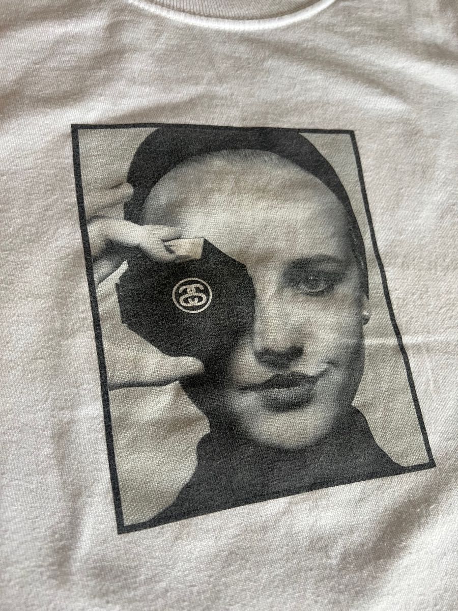 ステューシー カールラガーフェルド 追悼 記念Tシャツ STUSSY シャネル