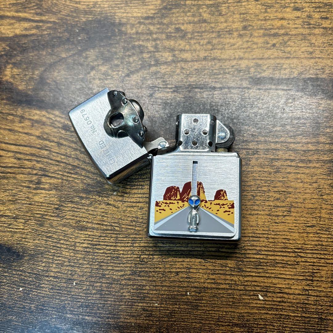 ZIPPO 摩訶不思議 1996年製 エアーズロック トリック UFO｜Yahoo