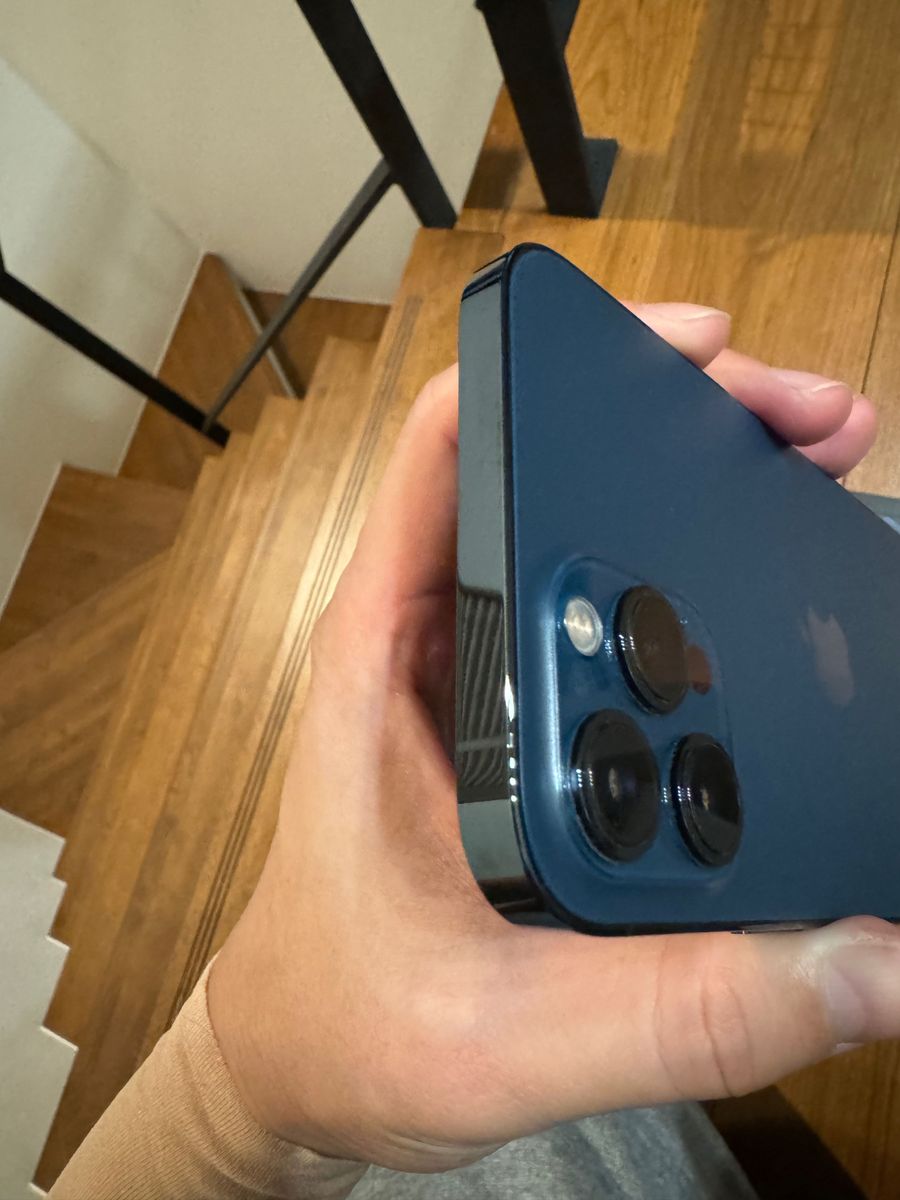 美品 iPhone 12 Pro Max パシフィックブルー 512 GB doco…｜Yahoo