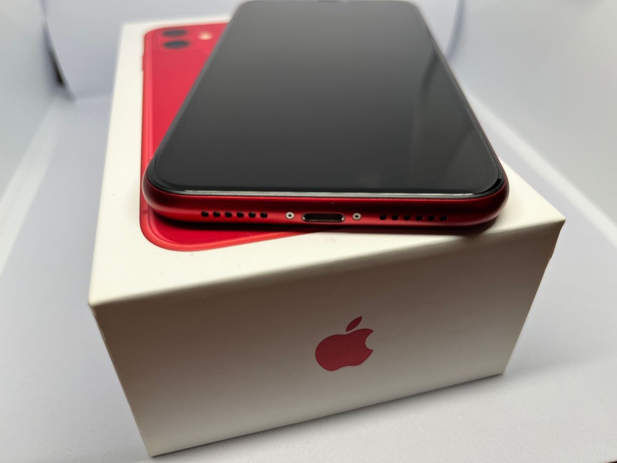 美品 不具合なし iPhone 11 (PRODUCT)RED 128 GB SIMフリー 箱付き AC