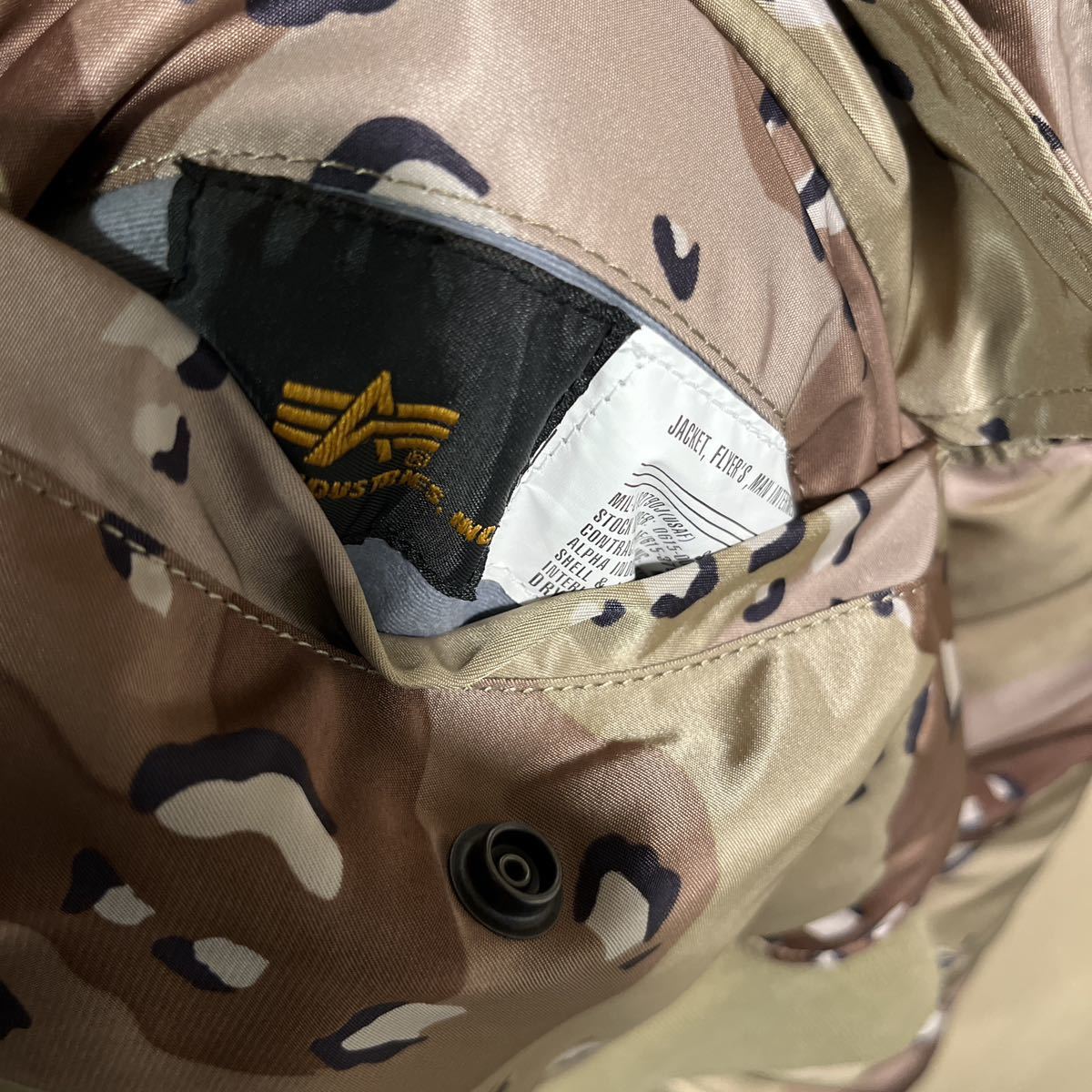 極美品 ALPHA INDUSTRIES フライトジャケットCAMO 迷彩MA-1 サイズS