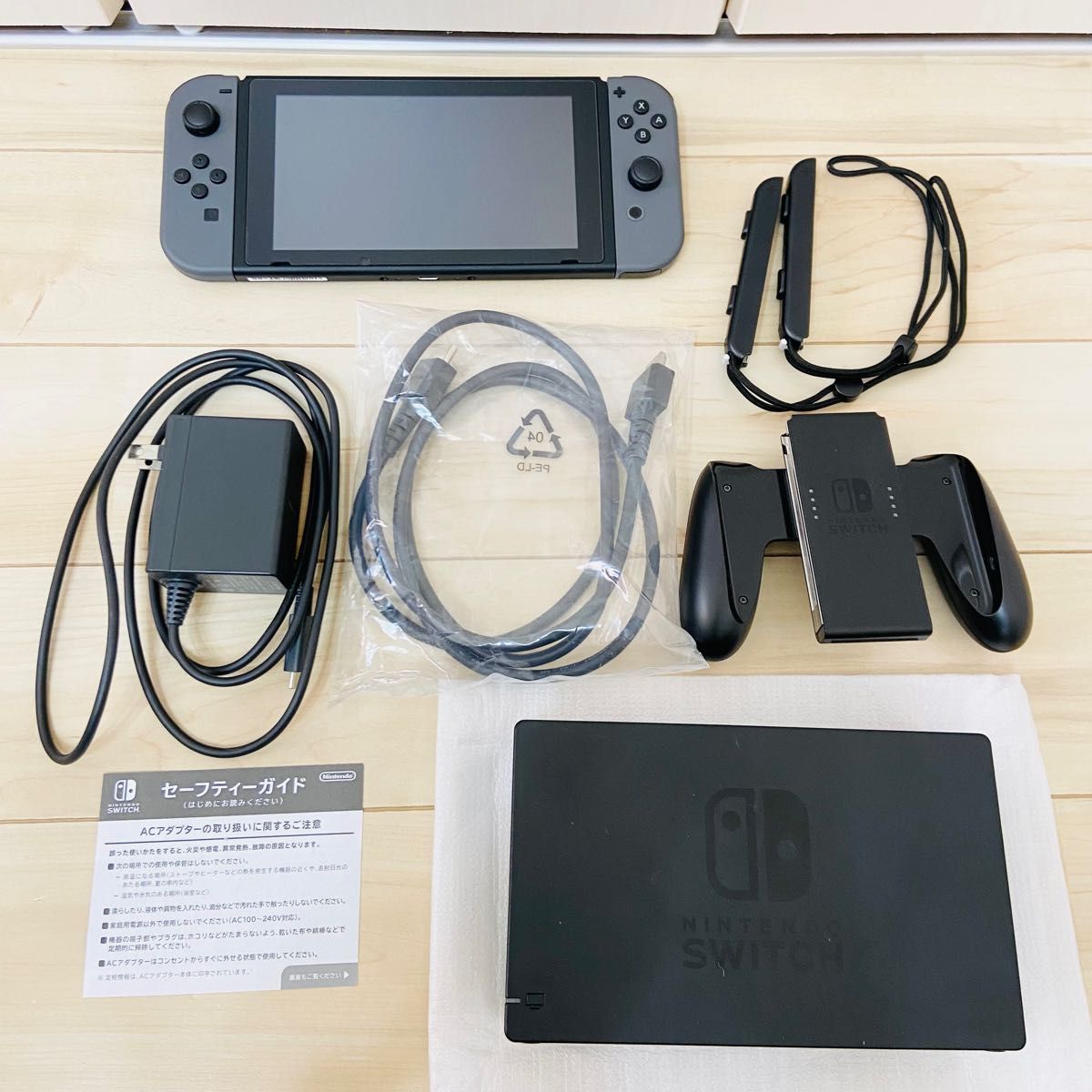 未使用に近い】2021年モデル バッテリー強化版 NINTENDO SWITCH 本体