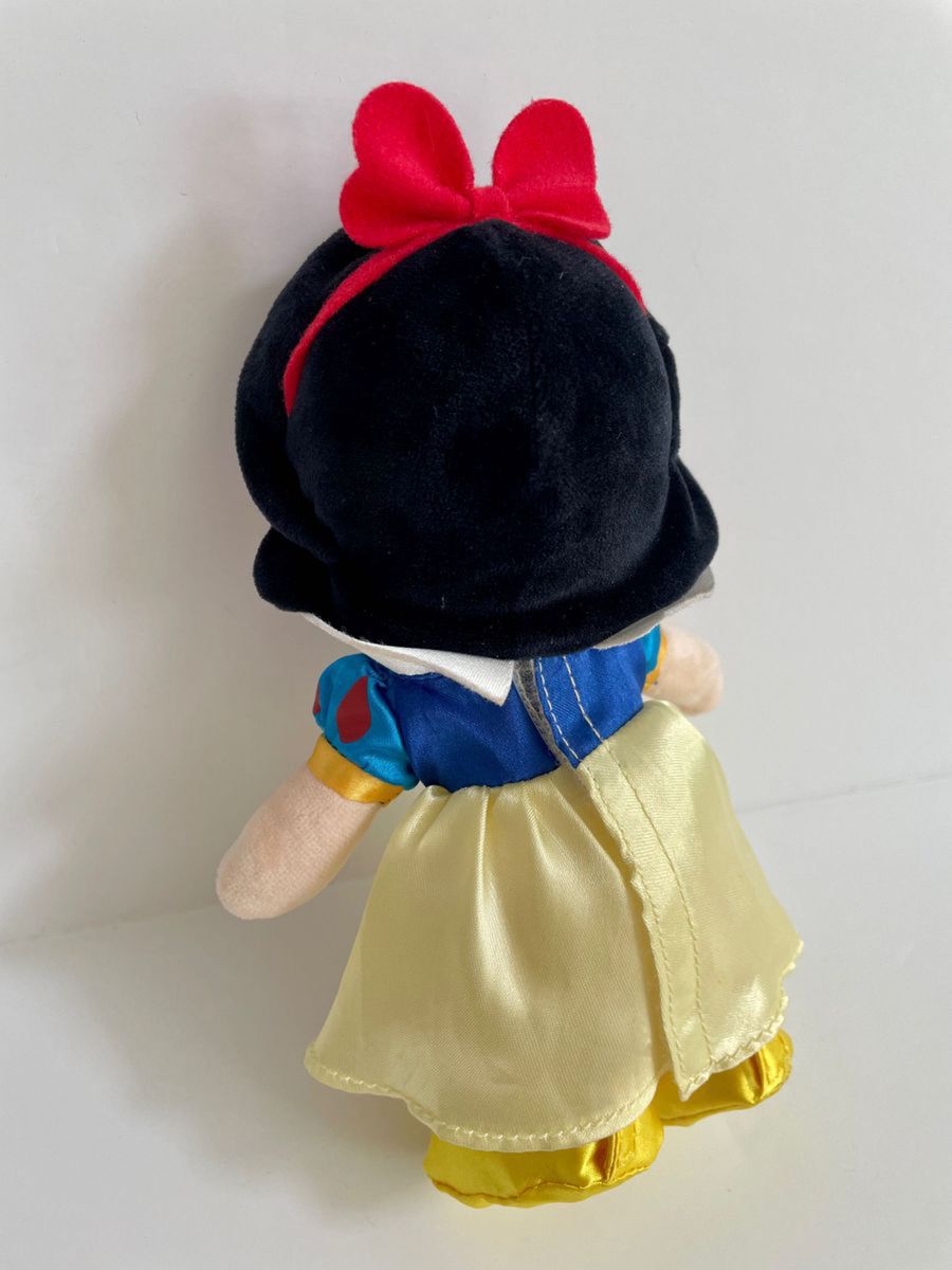 ディズニーストア購入品 nuiMOs(ぬいもーず) 白雪姫【レア】disney