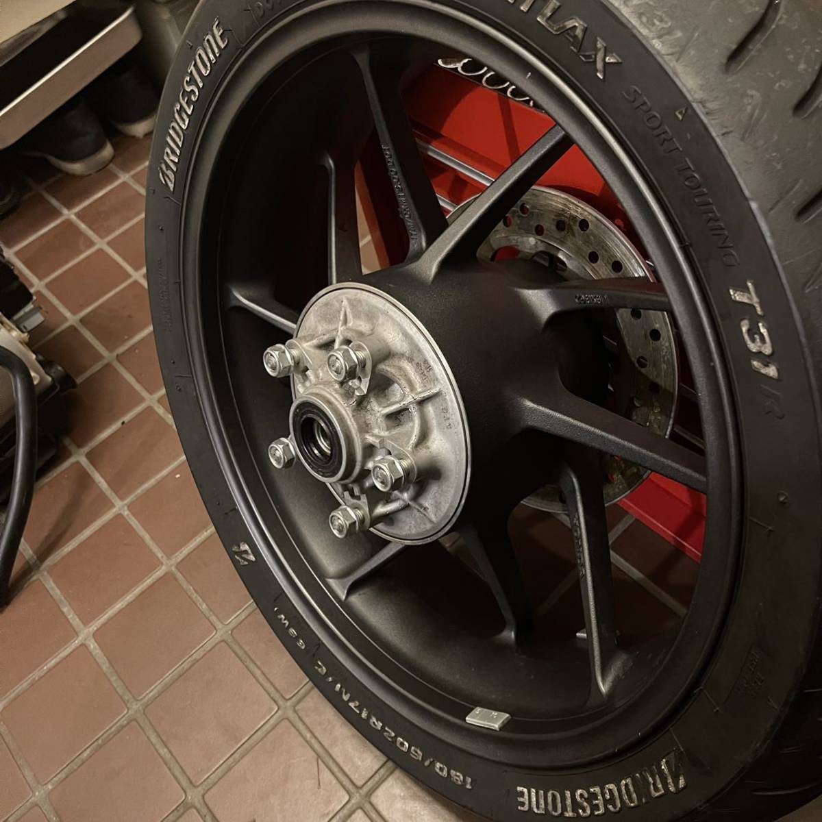 ホンダ CB400SF NC42 純正 リア ホイール タイヤ スプロケ CB 後期